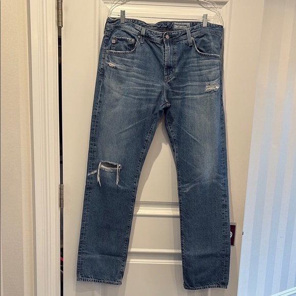 AG Adriano Goldschmied Matchbox Slim and straight Relaxed Blue Distressed Jeans - Picture 1 of 10